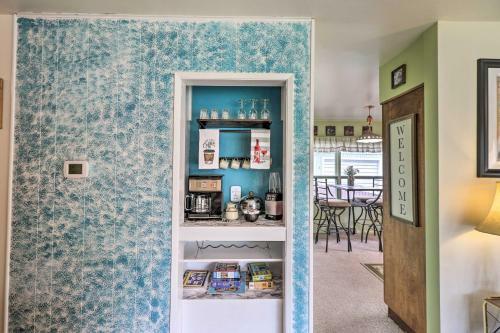 Quaint Polson Home With Mtn View Walk To Lake!