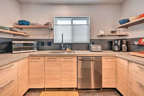 Modern Missoula Home About 2 Miles To Downtown!