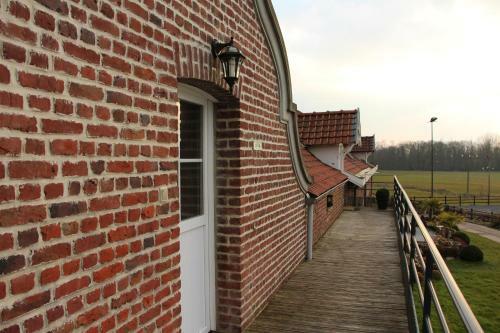 G�tes Du Montois