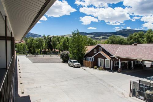 Stagecoach Motor Inn