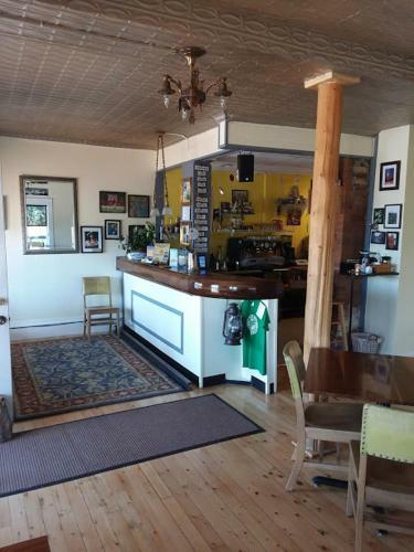 Posada Mountain View Historic Hotel