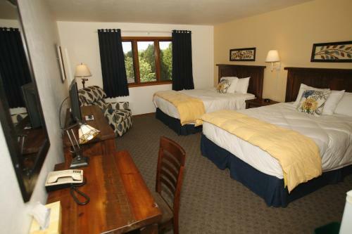 Hotel Open Hearth Lodge