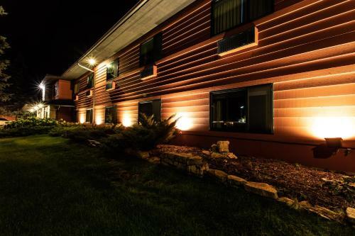Hotel Open Hearth Lodge