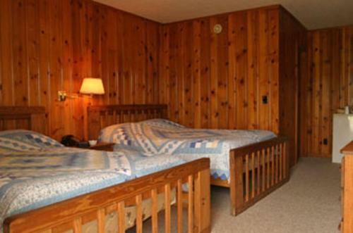 Lost River Motel