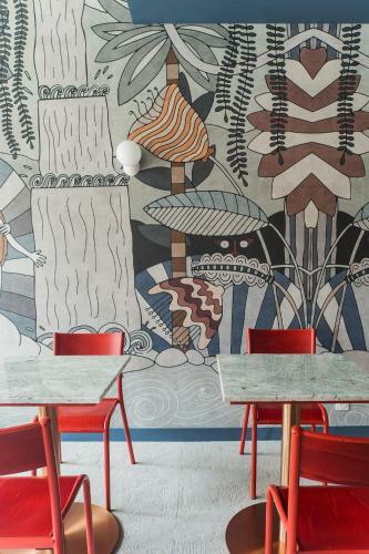 Hotel � Rouge