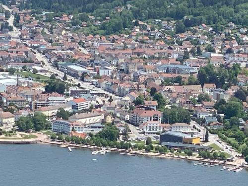 Apartamentos C�t� Lac