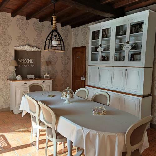 Hostal Logis Du Cheval Blanc