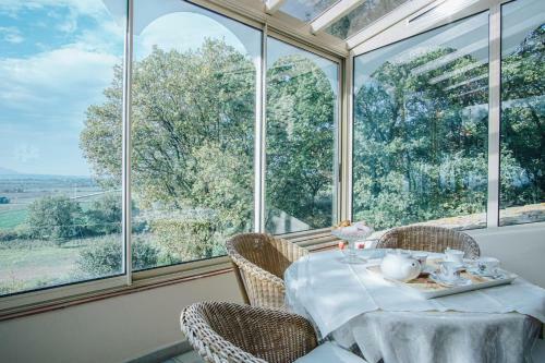 Maison Situ�e En Campagne Et Au Calme � Gordes
