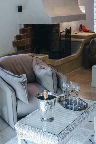 Maison Situ�e En Campagne Et Au Calme � Gordes