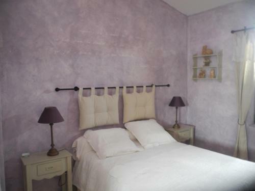 Bed & Breakfast Oustau De Piera