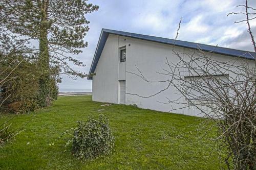 Large Seafront Family Home