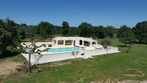 G�te "le Couchant"
