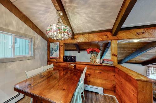 Covered Bridge Chalet