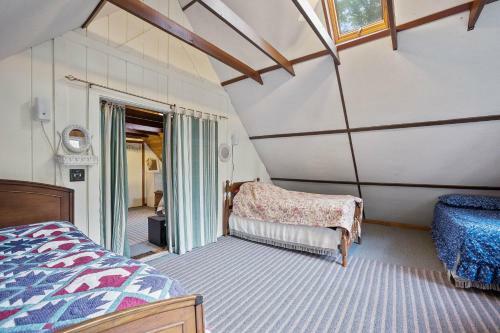 Cozy Home Retreat! At Lake Winnipesaukee