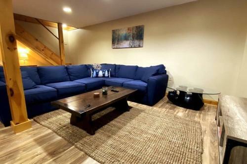 Pinewood Lodge Cozy Pet Friendly Log Cabin