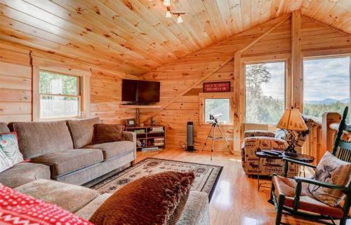 Oe Beautiful Modern Log Home On 17 Acres, Private, Views, Fire Pit, Ping Pong, AC