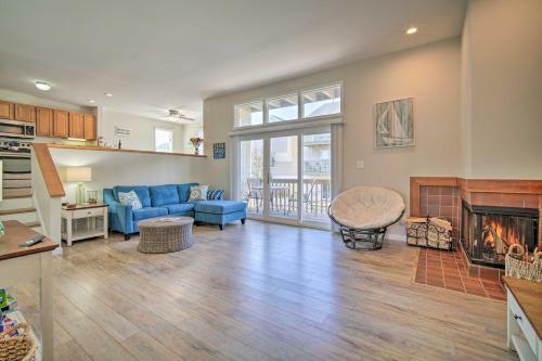 Apartamento Seabreeze Condo With Fireplace, Close To Beach!