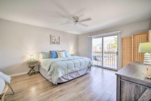 Apartamento Seabreeze Condo With Fireplace, Close To Beach!