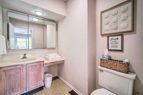 Apartamento Seabreeze Condo With Fireplace, Close To Beach!