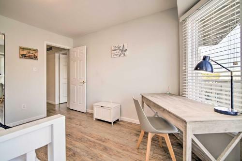 Apartamento Seabreeze Condo With Fireplace, Close To Beach!