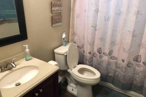 Charming 2 Bedroom House