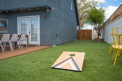 Lux Escape 6br, 3ba, Pool, Spa And Mini Golf 31 Days Only