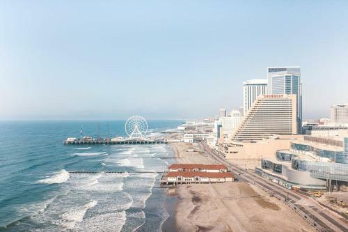 Posada Renovated Beachfront Suite Cozysuites At Showboat