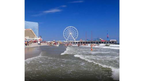 Apartamento 2br Condo On The Boardwalk With 3 Baths Cozysuites