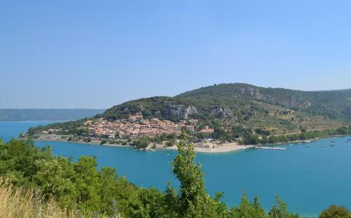 Apartamento Appart T3 Au Coeur de Gr�oux-les-bains