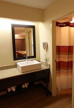 Hotel Red Roof Plus Washington Dc - Alexandria