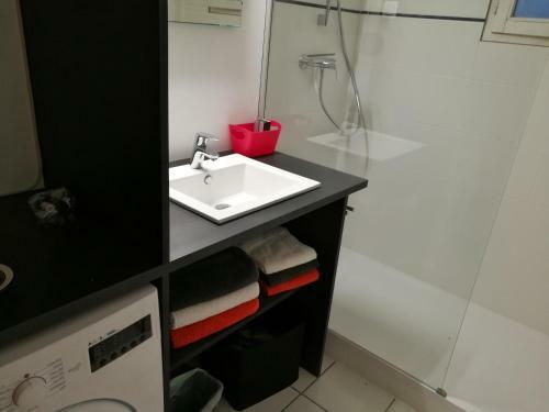 Apartamento Nicolas I, 53m2, Une Chambre, Parking Priv�