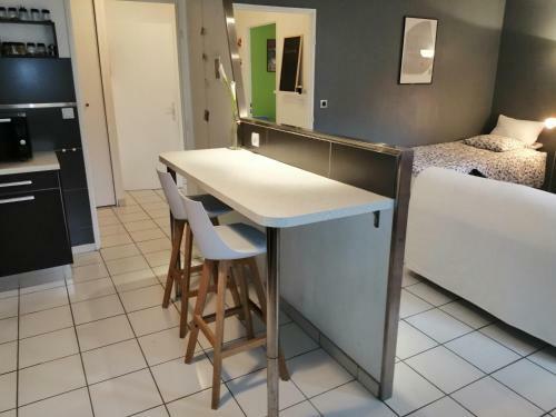 Apartamento Nicolas I, 53m2, Une Chambre, Parking Priv�