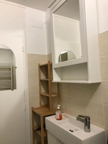 Apartamento Studio Plein Centre Avec Garage, Piscine Et Gardien
