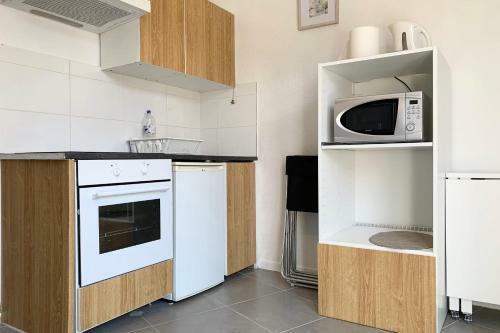 Apartamento Nice Studio Fully Renovated In 2021 Parking - Cocooning - #bs