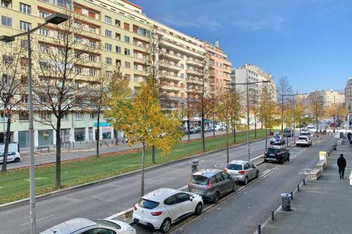 Apartamento Large T2 Perfectly Equipped Air Conditioned #ck
