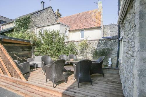 G�te de L'ardoisier The Slaty Place