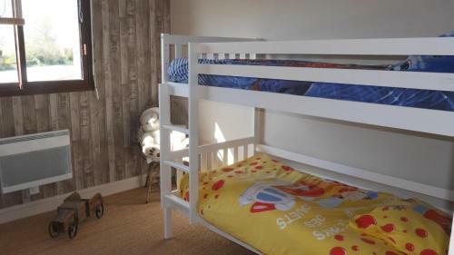 Holiday Home Guiss�ny - Bre05111a-f