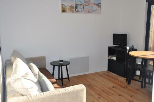 104 Avenue Du Mar�chal de Lattre de Tassigny