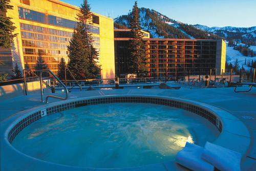 Cliff Lodge And Spa