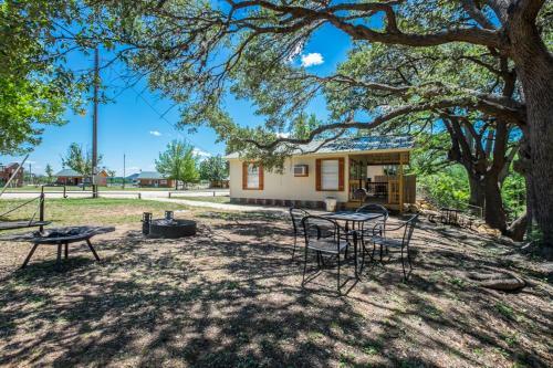 River Bluff Cabins