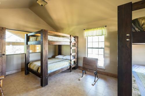 River Bluff Cabins