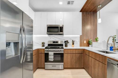 Apartamento New! Vibrant Large Studio Dwntwn 18 Mins To Nyc