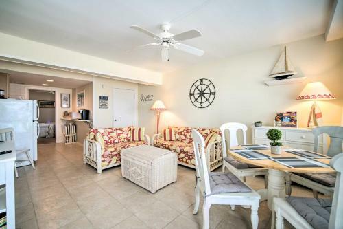 Apartamento Charming Beachfront Condo Less Than 3 Miles To Boardwalk!