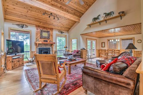 Spacious Retreat Less Than 5 Mi To Angel Fire Resort!