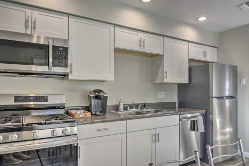Charming Abq Getaway About 12 Miles To Old Town!