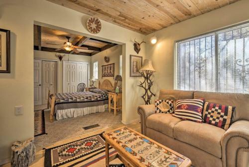 Unique Cabin With Mtn Views-steps To The Jemez River!