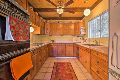 Unique Cabin With Mtn Views-steps To The Jemez River!