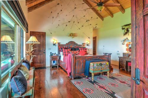 Exquisite Blame Her Ranch About 50 Mi To Santa Fe!