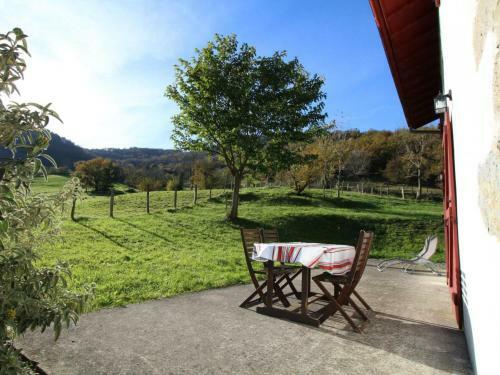 G�te Hosta, 3 Pi�ces, 4 Personnes - Fr-1-384-484
