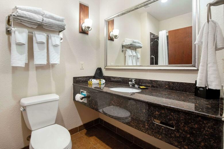 Hotel Best Western Plus Piedmont Inn And Suites